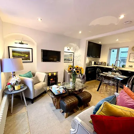 Σπίτι διακοπών Voyagers View - Luxury With Coastal Views And Garden *