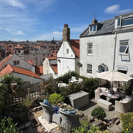 Voyagers View - Luxury With Coastal Views And Garden *