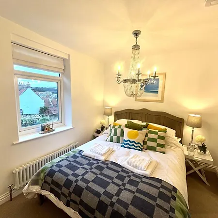 Semesterbostad Voyagers View - Luxury With Coastal Views And Garden *
