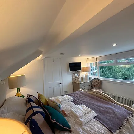 Voyagers View - Luxury With Coastal Views And Garden